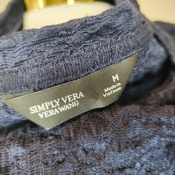 Simply Vera Wang Navy Blue Short Sleeved Top NWT - Picture 7 of 9